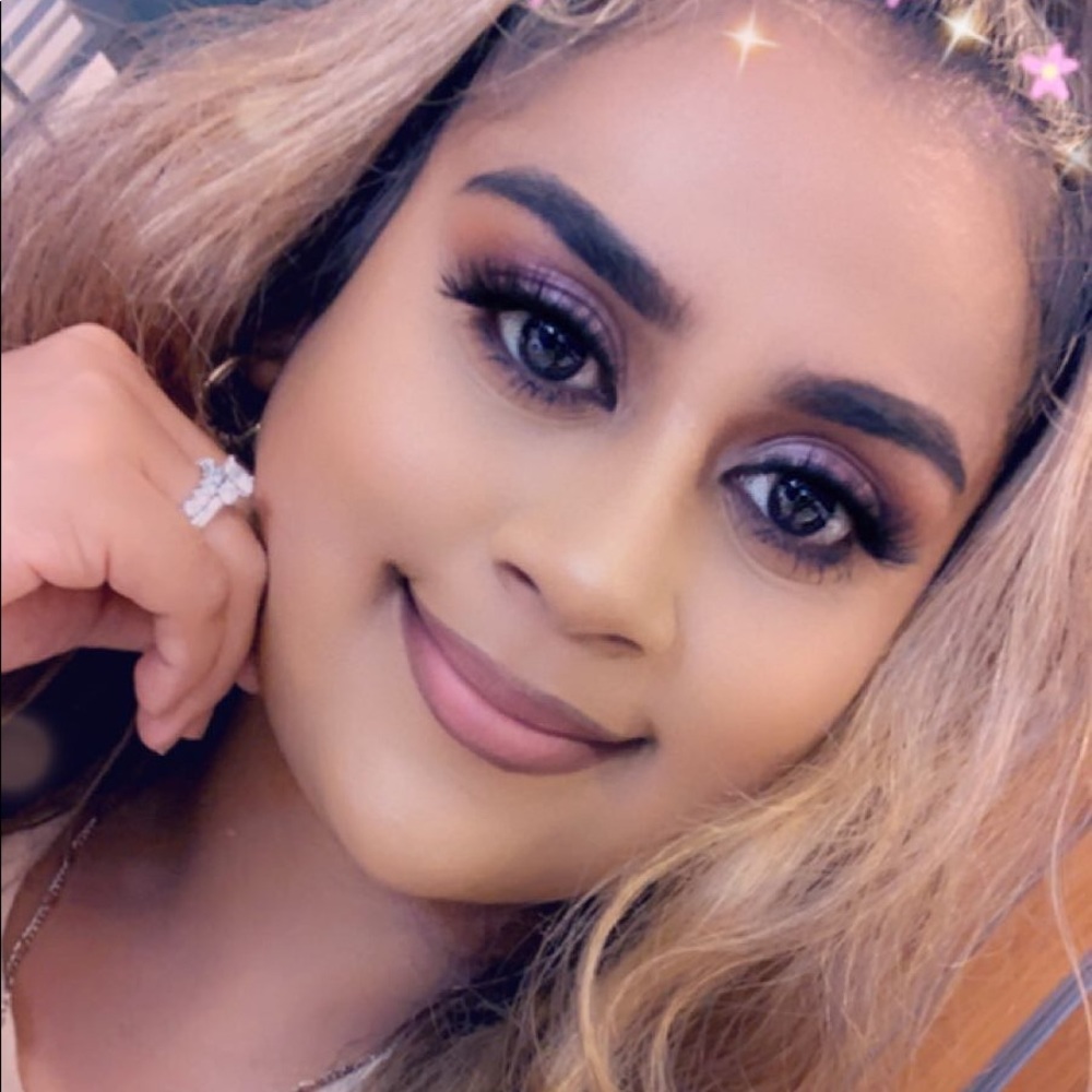 Meet your Posher, Kalina